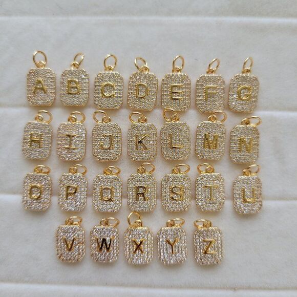 Gold Filled Initial Letter Necklace 18 Inch Box Chain - Picture 5 of 6